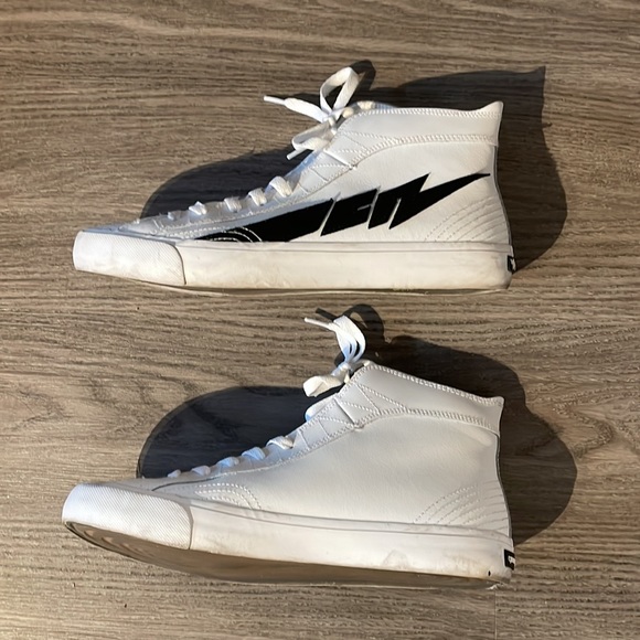 Kevin Kreider's Creative Recreation Sneakers - Picture 6 of 10